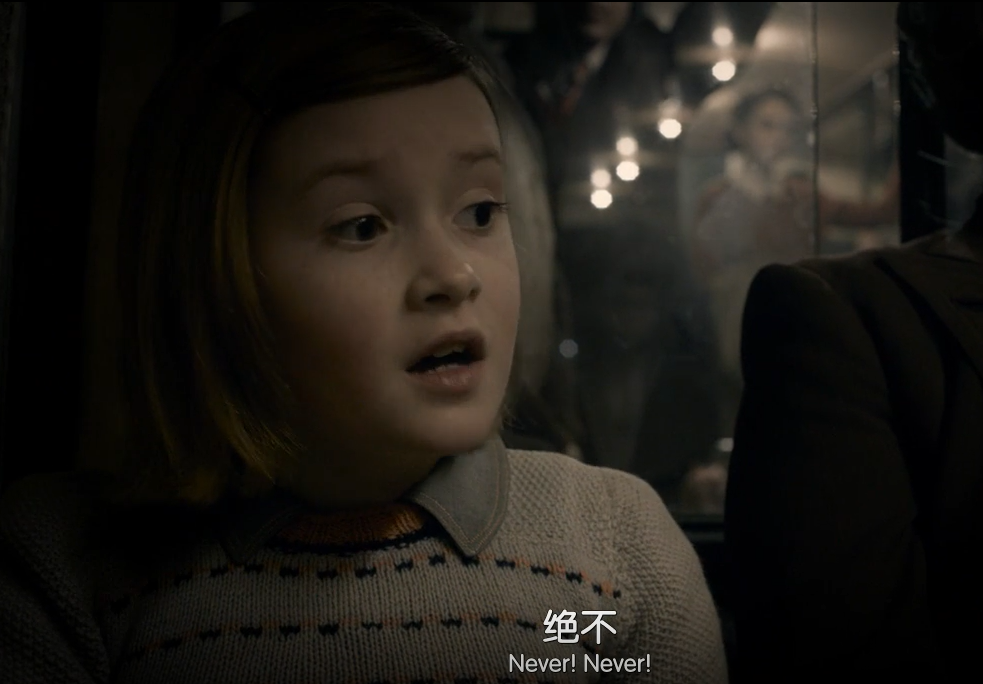 眼睛,从《惊情四百年》里的德古拉,到《这个杀手不太冷》里的变态警察