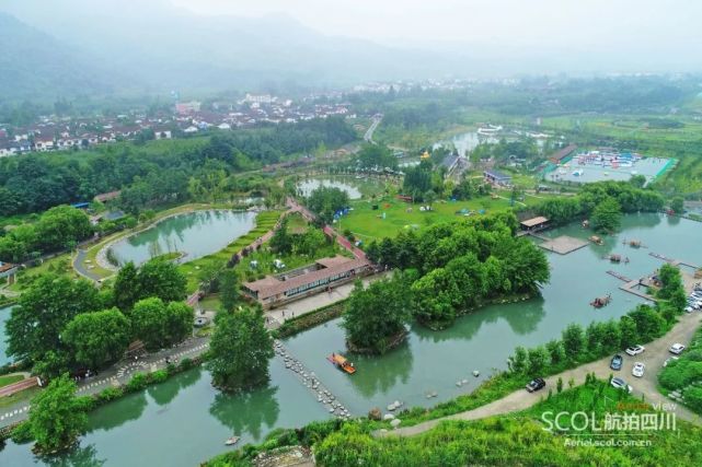 彭州小鱼洞玩水露营来鱼凫湿地公园清凉一夏