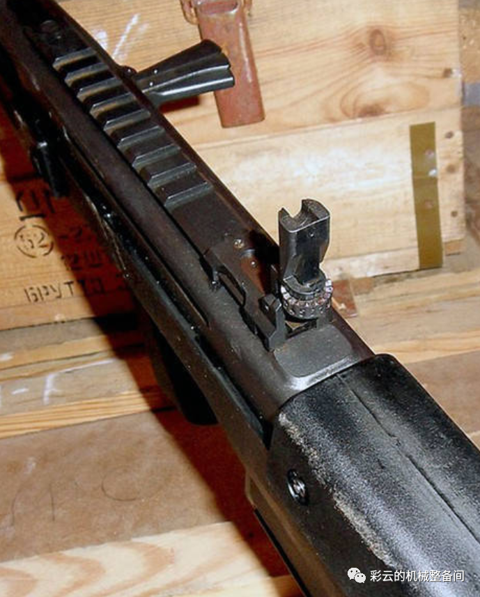 Vks微声狙击步枪 超大口径螺纹钢发射器 腾讯新闻