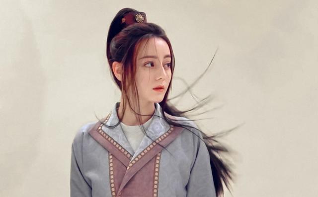 古力娜扎|古力娜扎新剧曝路透照，身披唐装充满仙气，和热巴比还是输了？