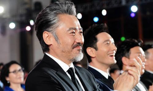 利弊下的婚外情陈昱霖8年无果吴秀波谈恋爱吗坐牢的那种