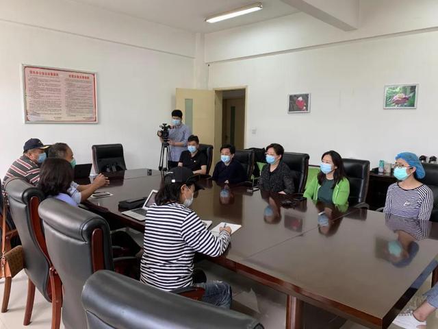 中国医生|期待！中国机长原班人马拍《中国医生》，钟南山：望此片走出国门