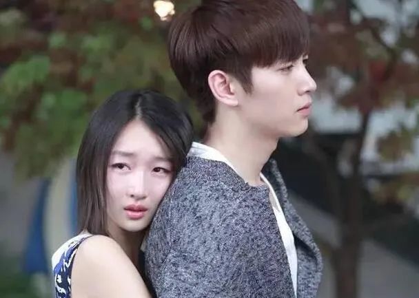 桃仔|全员带金主，怎么就是红不了？