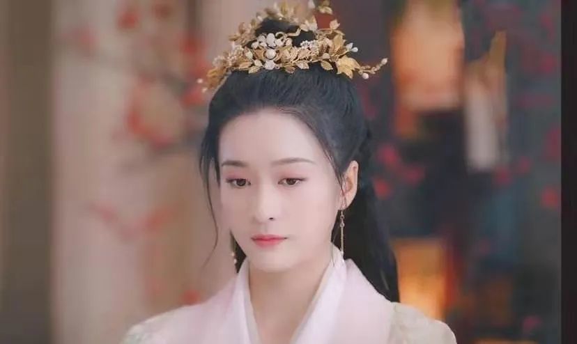 桃仔|全员带金主，怎么就是红不了？