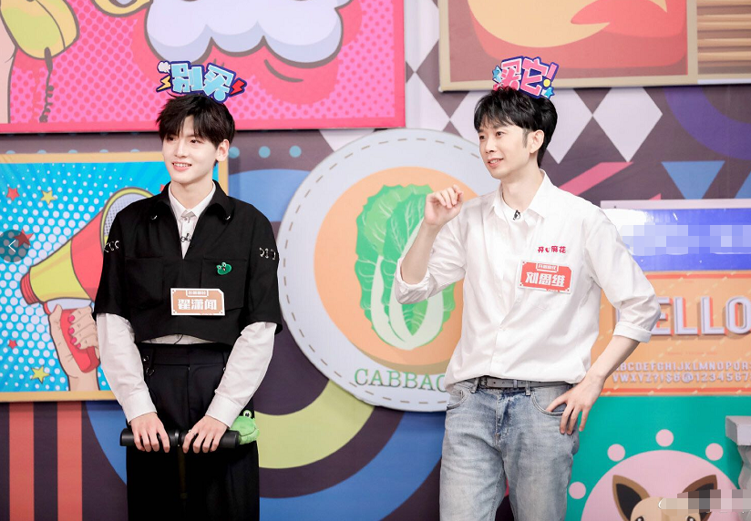 快乐大本营|《快乐大本营》麦亨利内涵何炅“个子矮”，谁注意到何炅的表情？