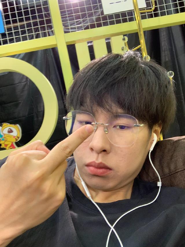 虎牙又整活了包子或将上演双劫战乐言大概率回归