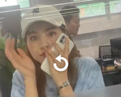 刘思瑶|千万网红刘思瑶翻车！歪头嘟嘴轻松获百万赞，真实样貌没脸见人？