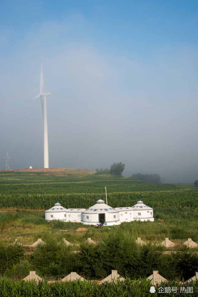 辽宁康平巴尔虎山云海如梦如幻