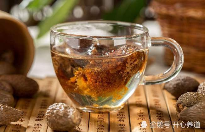 胖大海泡水喝的功效与作用及禁忌 胖大海泡水喝的正确泡法 腾讯新闻