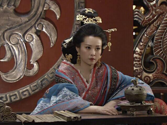 再后来的事情大家都知道了,许皇后的姐姐被赵飞燕所栽赃陷害诅咒宫中