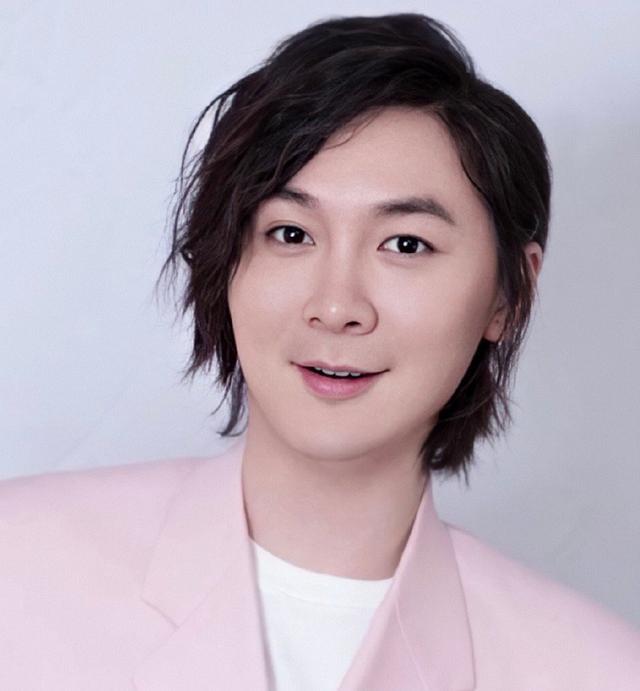 张大仙能够火到现在,真的很不容易,这期间张大仙还