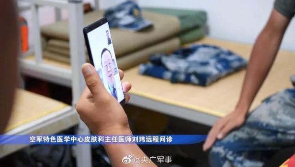 空降兵|暖心后续！皮肤科专家为抗洪官兵巡诊
