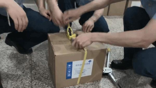 空降兵|暖心后续！皮肤科专家为抗洪官兵巡诊