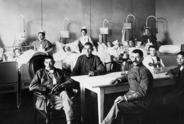 安东尼·福奇|福奇警告新冠可能达1918流感水平，后者致约5亿人感染数千万人死