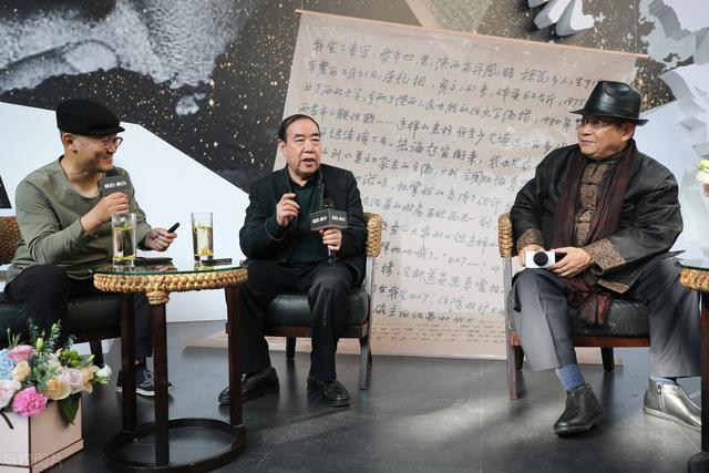 贾平凹|贾平凹靠书法暴富，明码标价1字4万；专家怒怼：捞过界！你怎么看