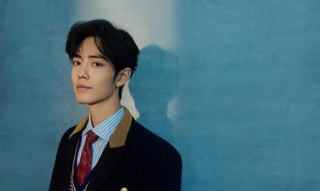 贾平凹|贾平凹靠书法暴富，明码标价1字4万；专家怒怼：捞过界！你怎么看