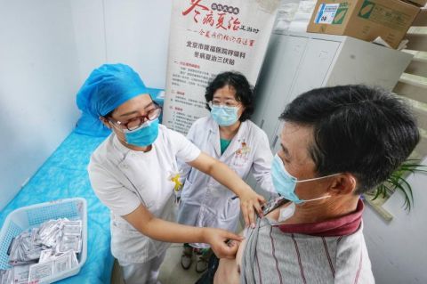 北京市隆福医院|头伏第一天 隆福医院为市民贴三伏贴