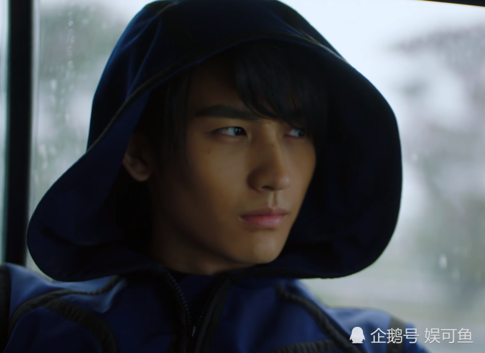 重启之极海听雷|《重启之极海听雷》首播，铁三角上演回忆杀，朱一龙版吴邪优缺点明显