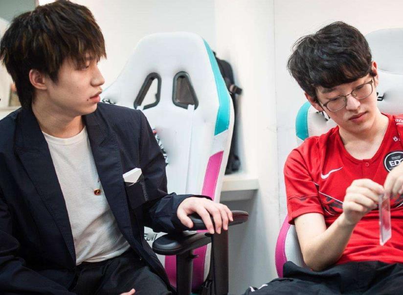 hltv电竞比分网｜VG对战JDG满屏幕刷乐言，JDG的暂停事件被遗忘