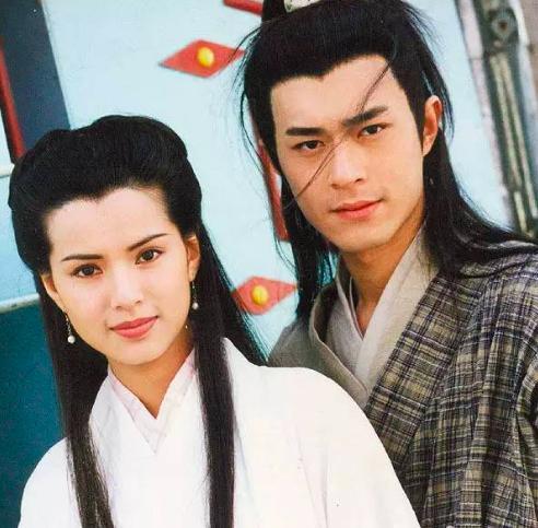 李若彤|李若彤当年有多美？神雕监制赞其可遇不可求，凭照片就受金庸认可