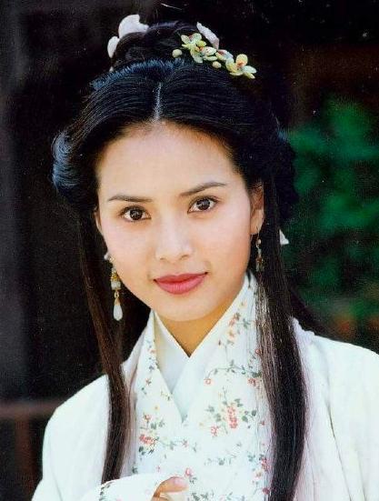 李若彤|李若彤当年有多美？神雕监制赞其可遇不可求，凭照片就受金庸认可
