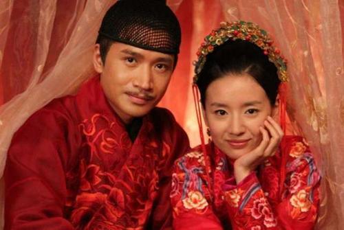 春宵一刻值千金|俗语：“春宵一刻值千金”，下一句你知道吗？为何大家不愿提