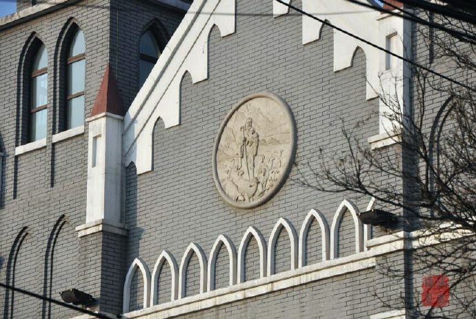 天主堂|这座京西最大天主堂，曾沦为国企仓库，十几年前才又还给教会