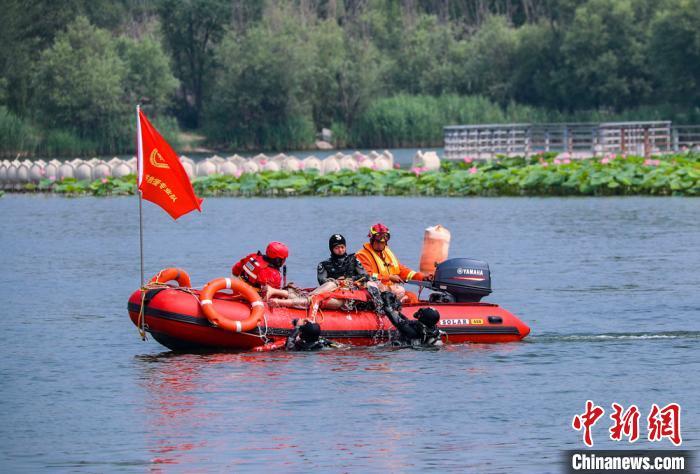 北京|北京消防举办防汛应急救援演练 测试检验50余种专业装备