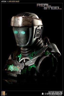 这个陪练机器人被马克斯起名叫做亚当,亚当没有实战经验,只有挨打的份