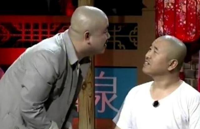 赵本山|《乡爱》刘能换角原因曝光：王小利迷恋直播，赵本山要求停播闹掰