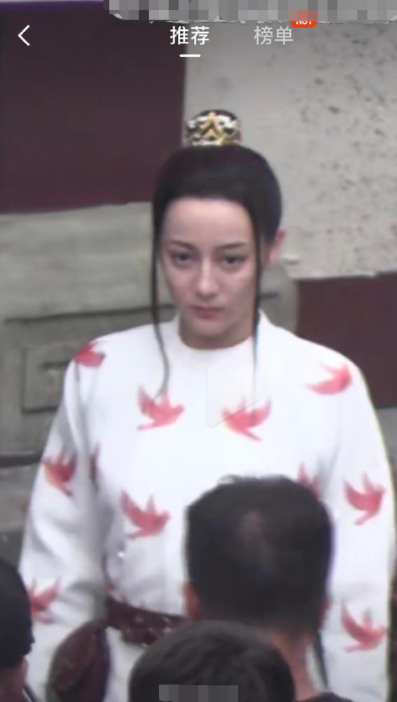 迪丽热巴|《长歌行》路透曝光，热巴成五大三粗的男汉子，状态欠佳