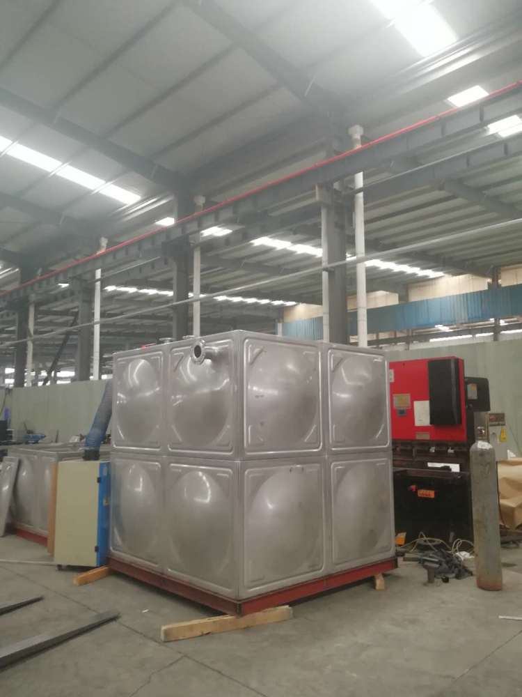 挑选不锈钢水箱厂家需要在意的事项