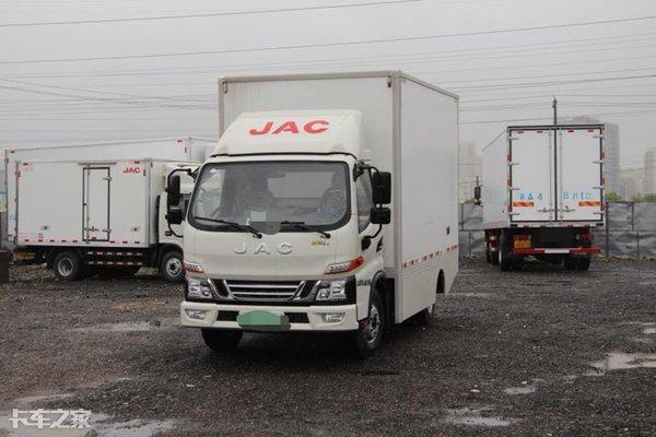 在多重压力之下,越来越多的个人和企业在城市配送领域选择新能源车型