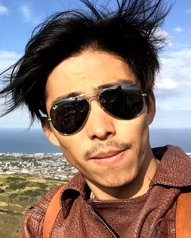 我不是药神|谁还记得《我不是药神》的黄毛？今将黄发剪短后，比陈冠希还帅