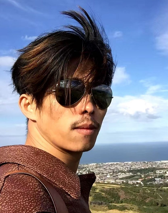 我不是药神|谁还记得《我不是药神》的黄毛？今将黄发剪短后，比陈冠希还帅