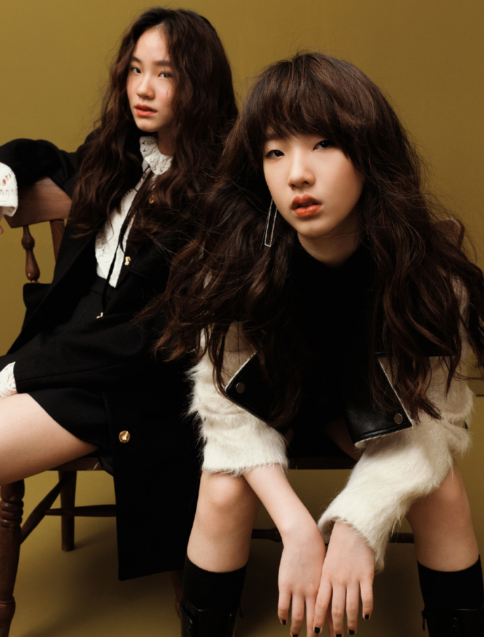 小s|小S三女儿合体拍大片，“丑女儿”全逆袭，这才是真正的超模家族