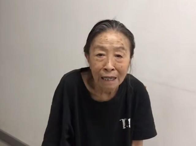 张少华|83岁“丑娘”张少华被曝孤身一人住院，双鼻插管安静侧卧