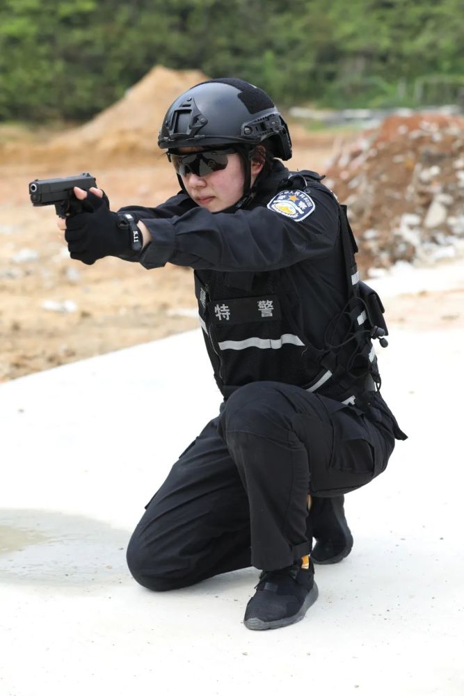 火力全开蕉城巡特警勇夺三连冠