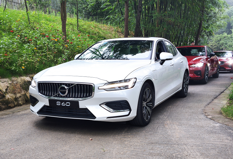 试驾沃尔沃全新s60:驾驶乐趣与舒适体验不逊色于任何同级竞品