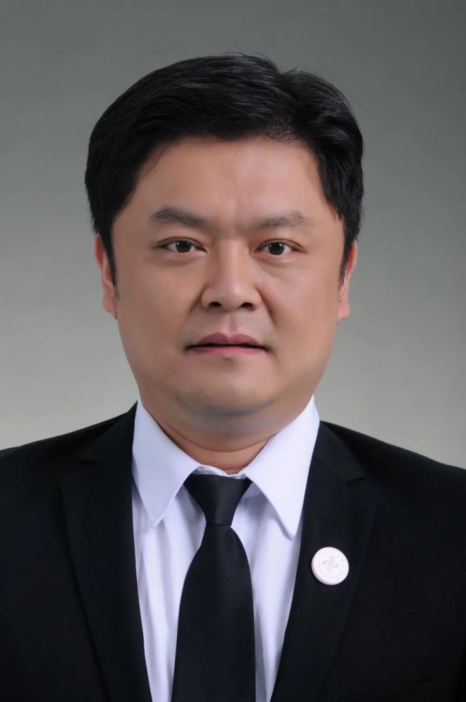 李影:低调谦逊,她用尽所学贡献护理事业!_腾讯新闻