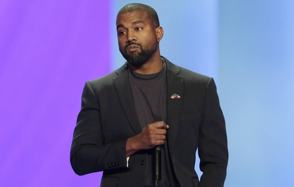 坎耶·韦斯特|说唱歌手“侃爷”在俄克拉荷马州登记参选美国总统