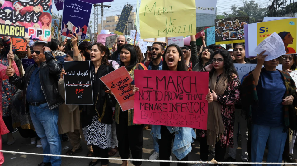 穆斯林国家女权现状精英女校学生遭侵犯巴基斯坦metoo运动爆发