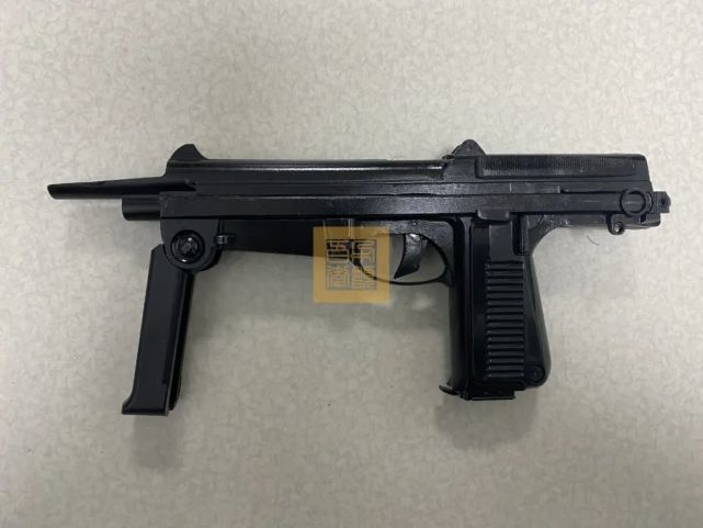 【朵颜吾卫兵器图鉴】1982年式冲锋枪|冲锋枪|82式冲锋枪|弹匣