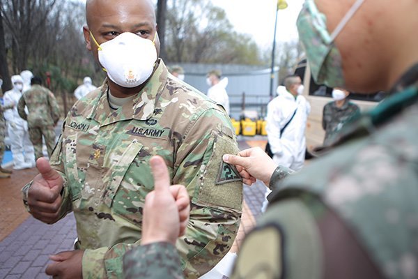 驻韩美军|驻韩美军新增14例新冠肺炎确诊患者 确诊人数激增引发忧虑