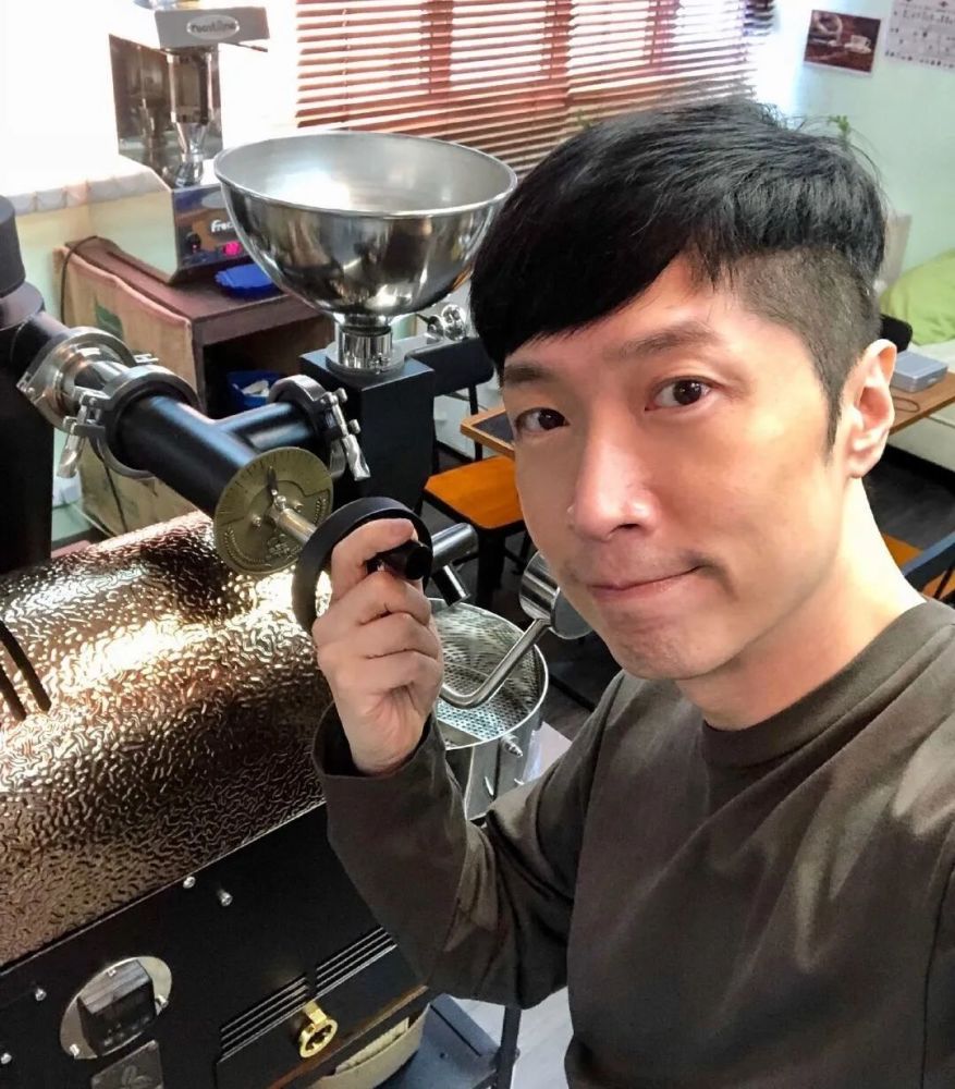 花费百万！北大硕士毕业的TVB男星，也太励志了（组图） - 35