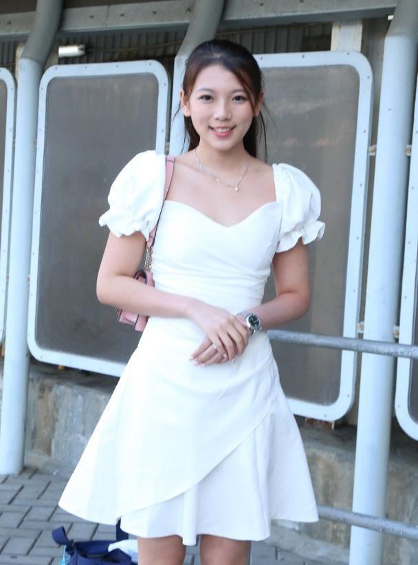 黄心颖|港姐15强出炉，翻版黄心颖杨丞琳入围，素质参差不齐身高成亮点