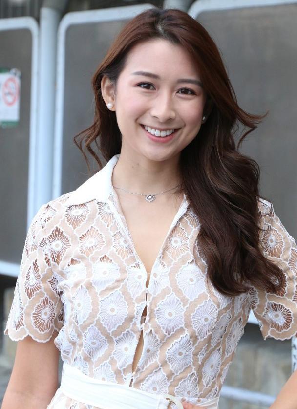 黄心颖|港姐15强出炉，翻版黄心颖杨丞琳入围，素质参差不齐身高成亮点