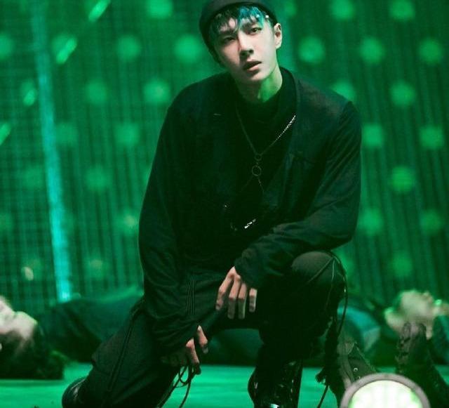 王一博|《街舞3》王一博大秀粉丝惊艳，路人给出这样评价，节目组找对人了