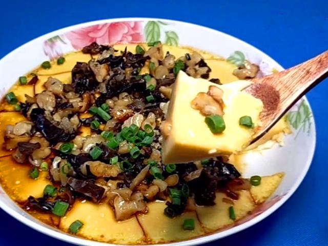 做鸡蛋羹时加入它,补脑增强记忆力,营养丰富,孩子适合多吃