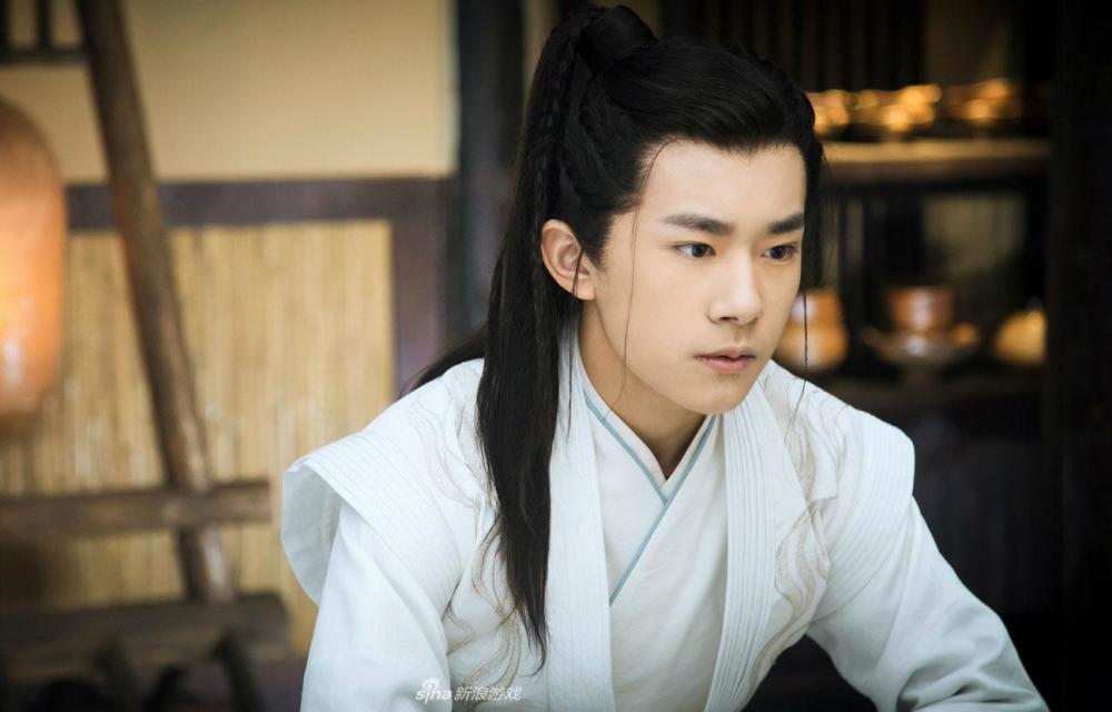 易烊千玺|易烊千玺，该考虑给你的“小可爱”发锦旗了！